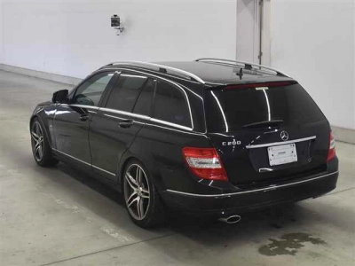 MERCEDES BENZ C CLASS