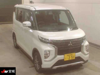 MITSUBISHI EK X SPACE