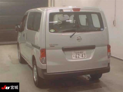 NISSAN NV200 VANETTE VAN