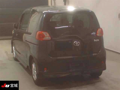 TOYOTA PORTE