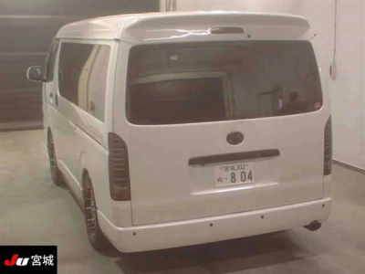 TOYOTA HIACE WAGON