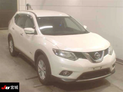 NISSAN X-TRAIL