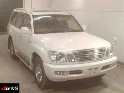TOYOTA LAND CRUISER 100