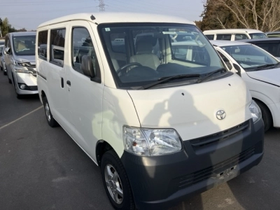 TOYOTA TOWN ACE