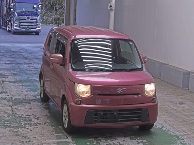 SUZUKI MRWAGON