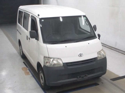 TOYOTA TOWN ACE VAN