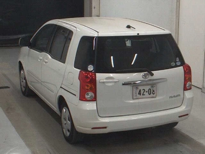 TOYOTA RAUM