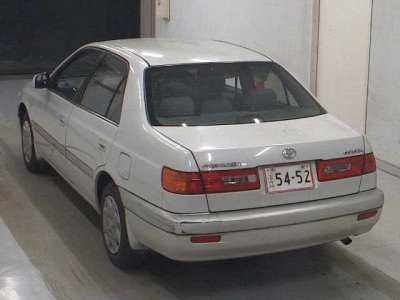 TOYOTA CORONA PREMIO