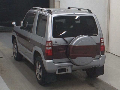 MITSUBISHI PAJERO MINI
