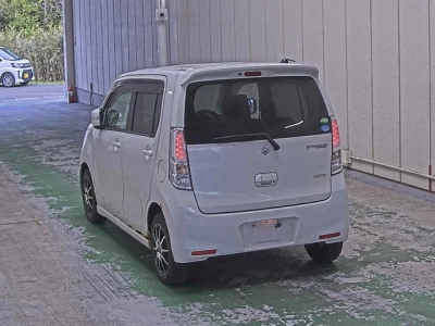 SUZUKI WAGON R STINGRAY