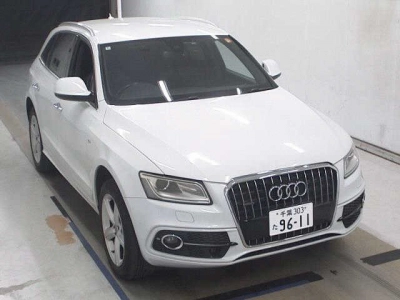AUDI Q5