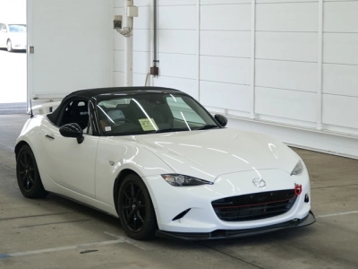 MAZDA ROADSTER
