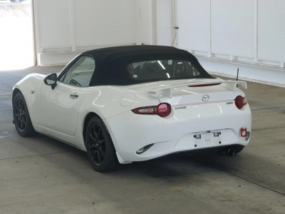 MAZDA ROADSTER