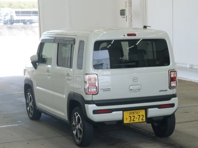 MAZDA FLAIR CROSSOVER