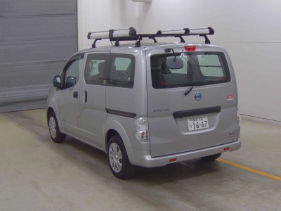 NISSAN E-NV200 VAN