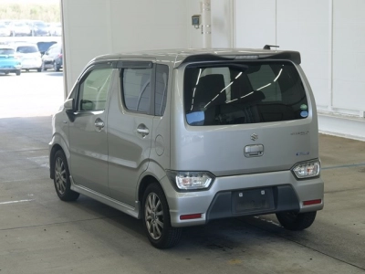 SUZUKI WAGON R STINGRAY