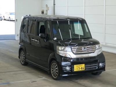 HONDA N BOX CUSTOM