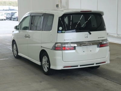 HONDA STEPWGN SPADA