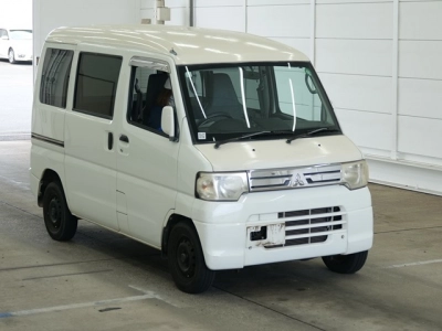 MITSUBISHI MINICAB