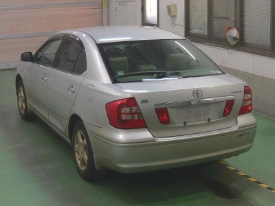 TOYOTA PREMIO