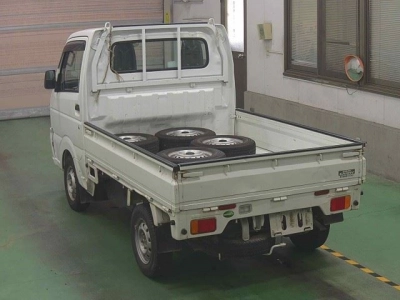 SUZUKI CARRY TRUCK