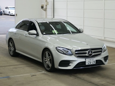 MERCEDES BENZ E CLASS