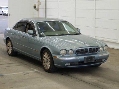 JAGUAR XJ6