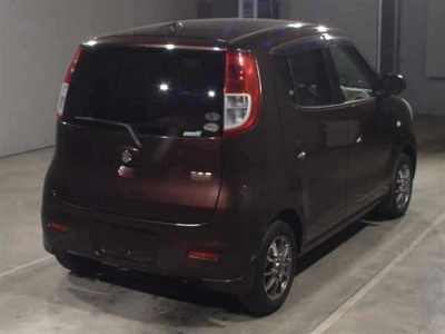 SUZUKI MRWAGON