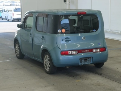 NISSAN CUBE