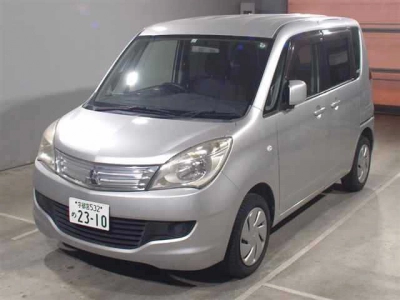 MITSUBISHI DELICA D:2