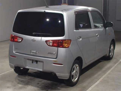 DAIHATSU MAX