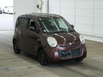 SUZUKI MRWAGON