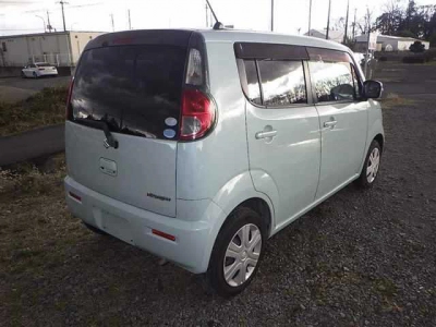 SUZUKI MRWAGON