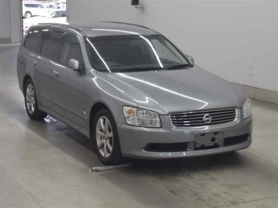 NISSAN STAGEA