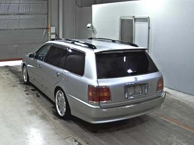 TOYOTA CROWN ESTATE