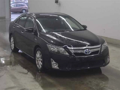 TOYOTA CAMRY