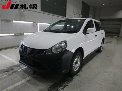 NISSAN AD VAN