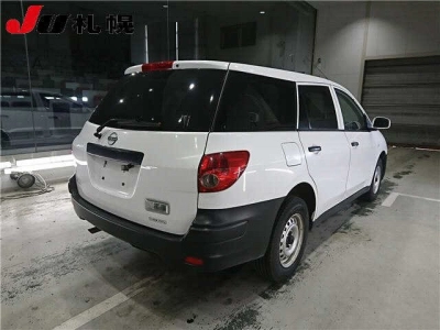 NISSAN AD VAN