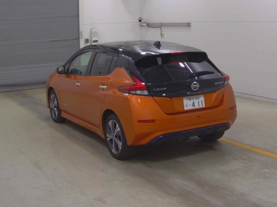 NISSAN LEAF