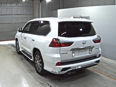 LEXUS LX
