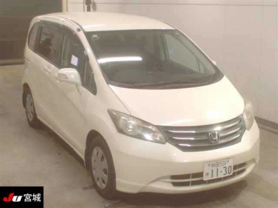 HONDA FREED