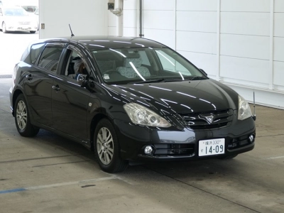 TOYOTA CALDINA