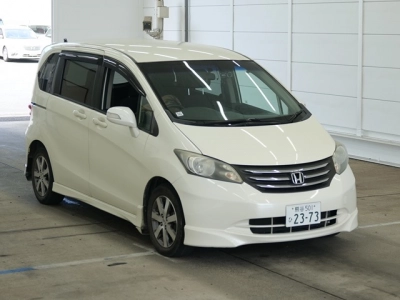 HONDA FREED