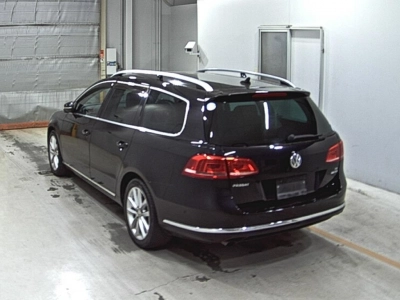 VOLKSWAGEN PASSAT VARIANT