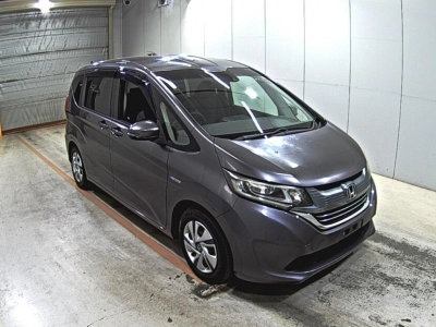 HONDA FREED HYBRID