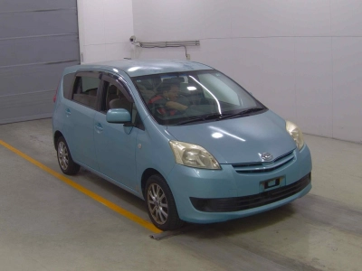 DAIHATSU BOON LUMINAS