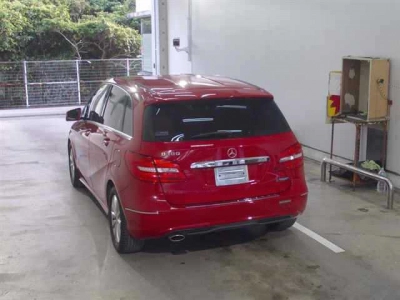 MERCEDES BENZ B CLASS