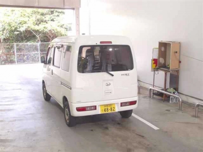 DAIHATSU HIJET VAN