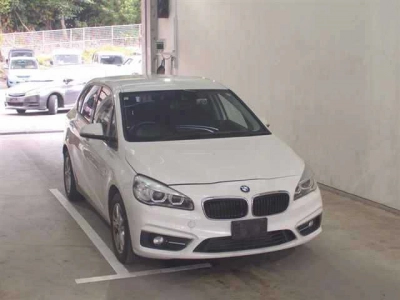 BMW 2 SERIES