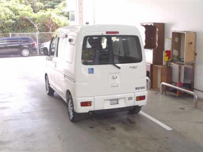DAIHATSU HIJET VAN